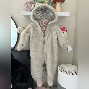 NWT Carters Fluffy Bear Winter Suit / Zip up